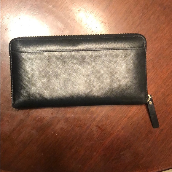 Black Kate spade wallet - Picture 2 of 3